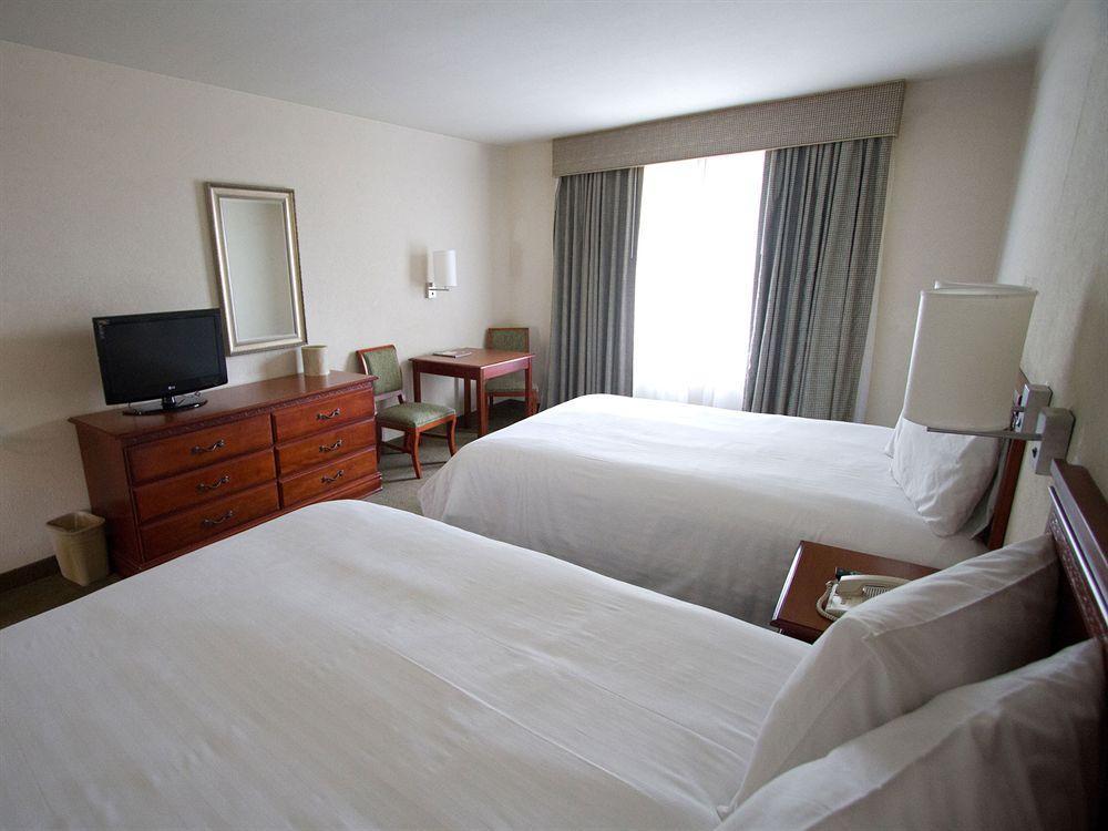Sierra Suites By Hp Hotels San Luis Potosí Buitenkant foto